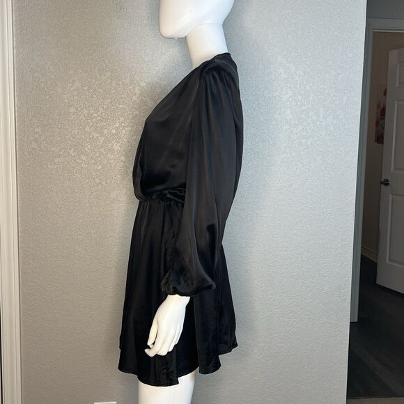 Taylor Tillman Size XS Black Berk Silk Faux Wrap Mini Dress Balloon Sleeve - Picture 3 of 9